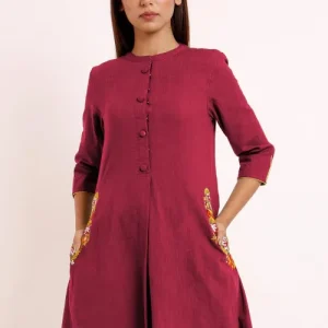 Embroidered Pocket Cotton Kurti in Magenta